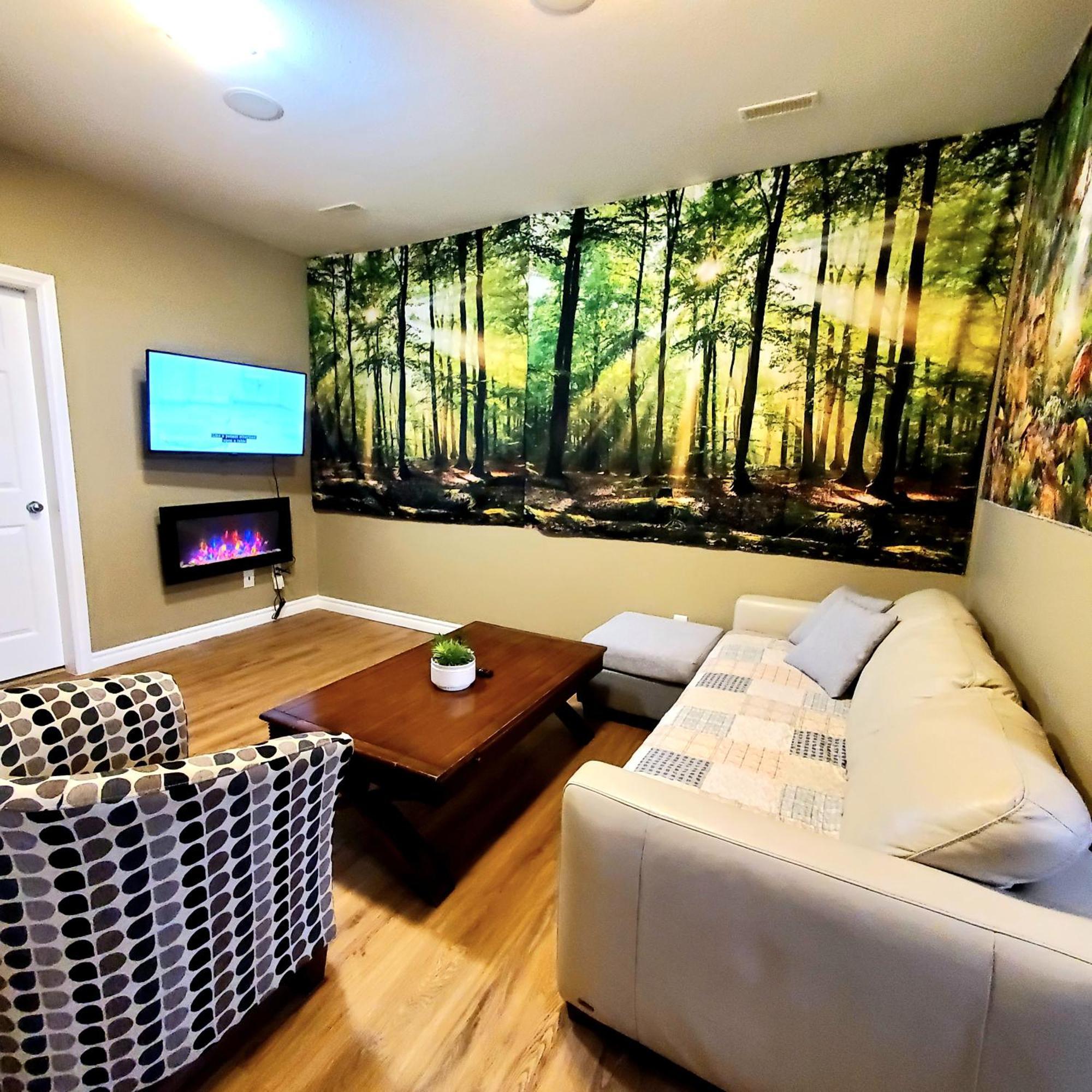 Private 2 Bedrooms Suite Near Hwy 1, Cultus Lake, Heritage Park, Fishing, Coliseum 칠리왝 외부 사진